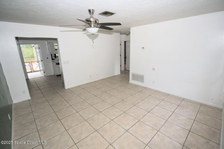 Property Photo: 660 42nd Court FL 32968