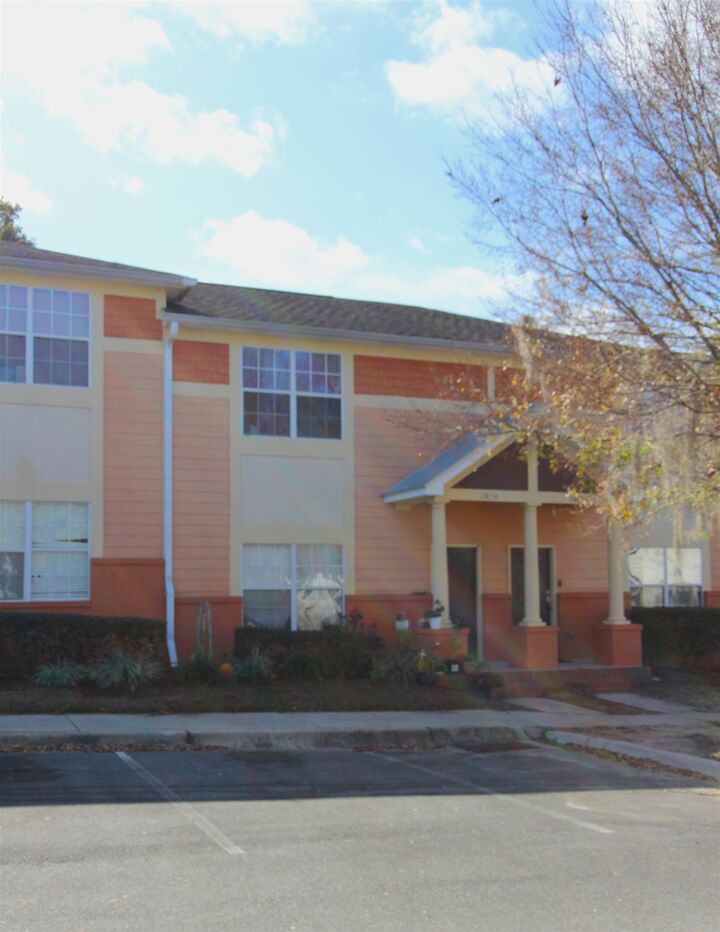 1924 Honolulu Lane  Tallahassee FL 32304 photo