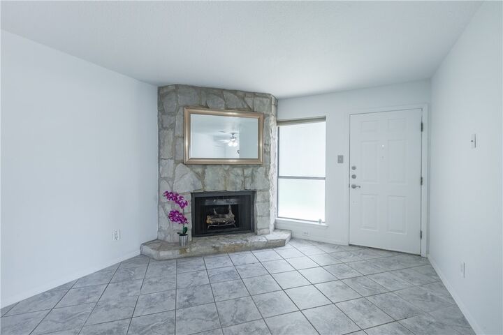 Property Photo: 4307 S 1st Street 106 TX 78745