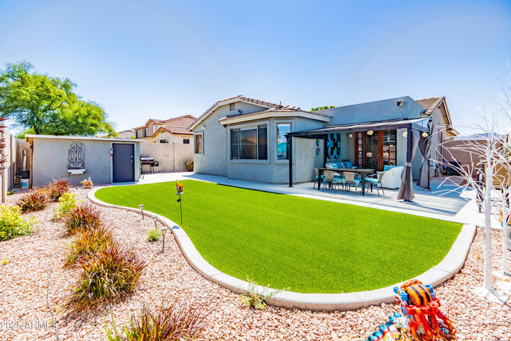 Property Photo:  1550 W Saint Kateri Drive  AZ 85041 