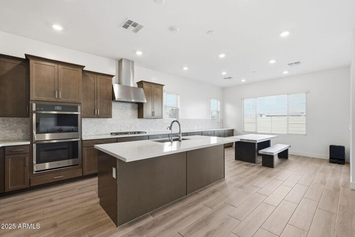 Property Photo:  22796 E Twin Acres Drive  AZ 85142 