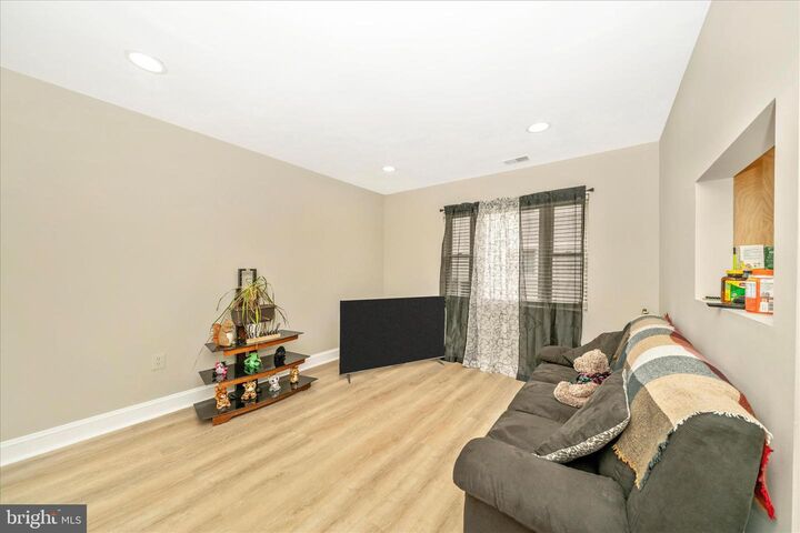 Property Photo:  1320 Missouri Avenue NW 203  DC 20011 