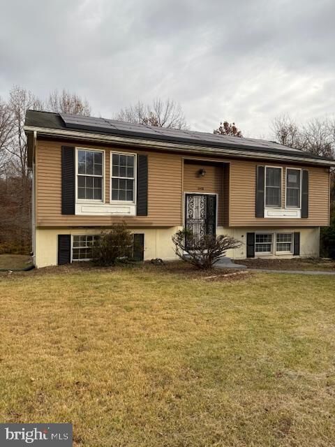 Property Photo:  2406 Timbercrest Drive  MD 20747 