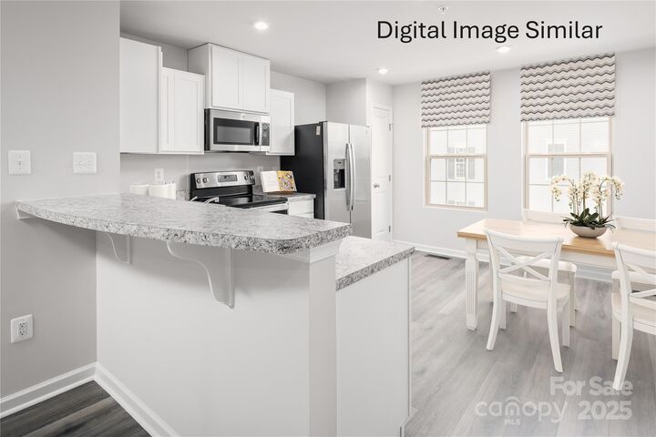 Property Photo:  1439 Richardson Towns Court 1008D  NC 28208 