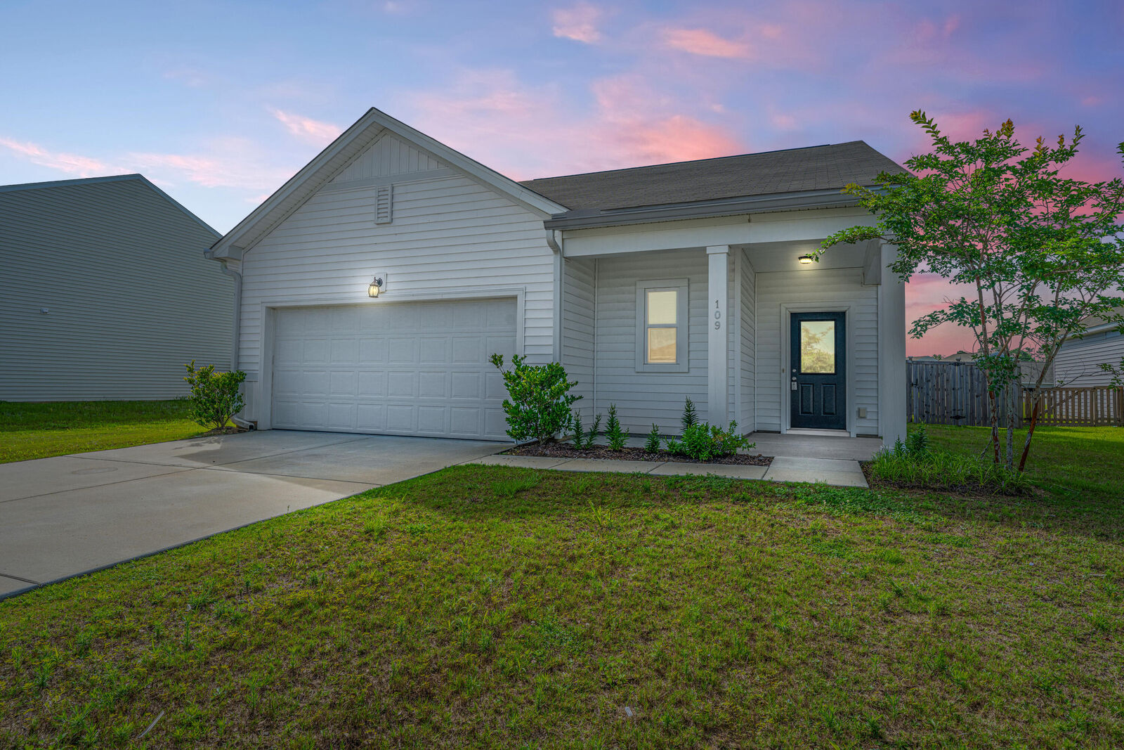 Property Photo:  109 Lyra Lane  SC 29486 
