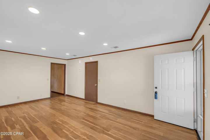 Property Photo:  1332 N Palo Alto Avenue  FL 32401 