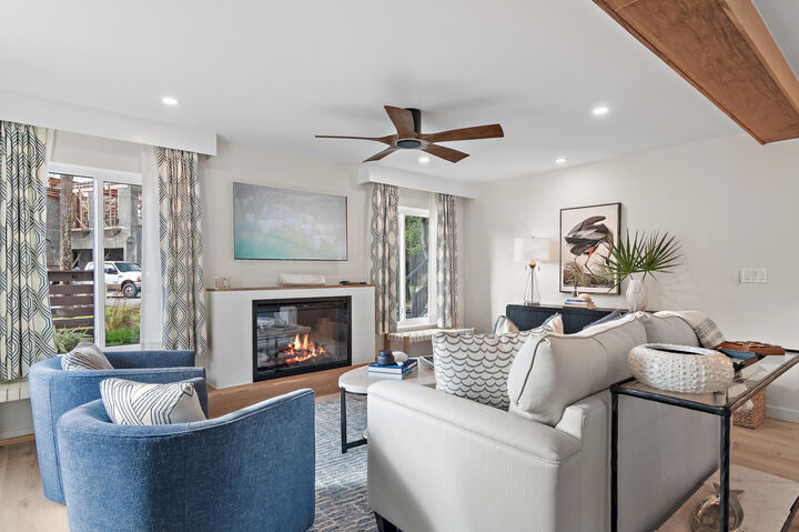 Property Photo: 255 Blue Mountain Road 8 FL 32459