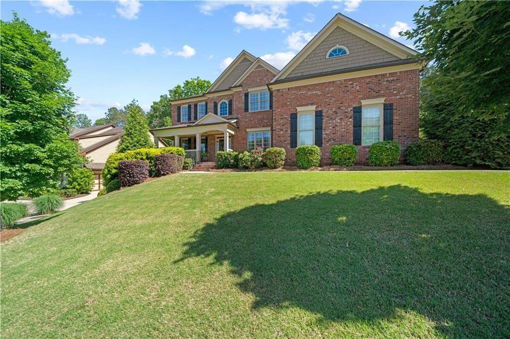 Property Photo: 617 Rocky Creek Point GA 30188