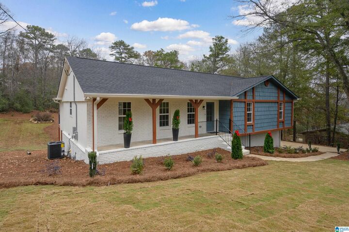 Property Photo:  4704 Chippewa Lane  AL 35124 