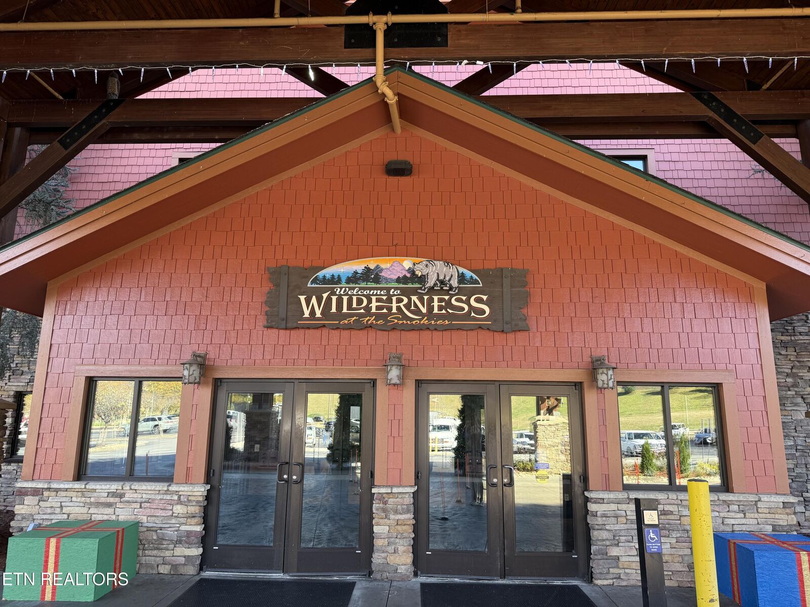 Property Photo: 1424 Old Knoxville 13067/ 13069 Hwy TN 37876