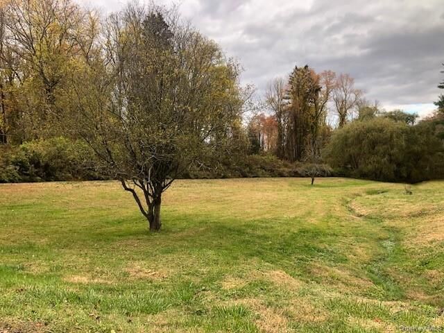 Property Photo: 20 Abbeyfield Lane NY 10509