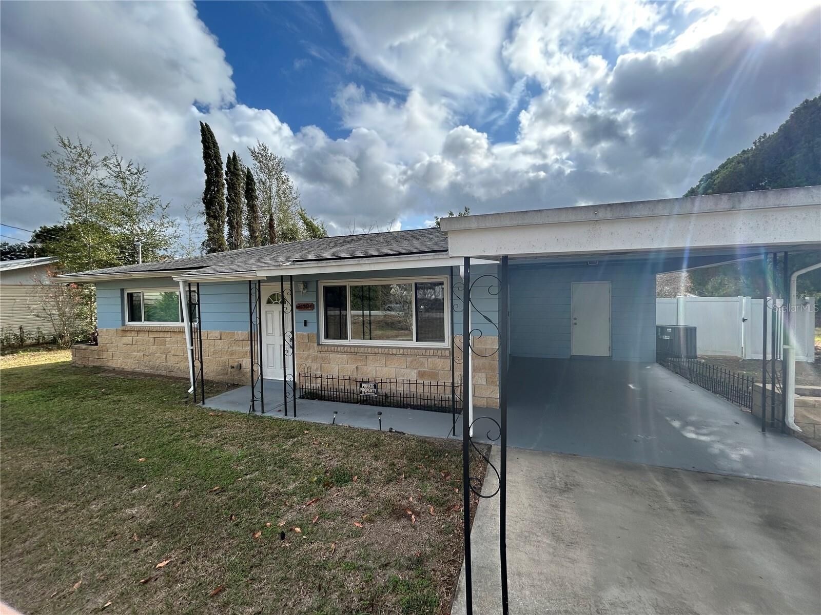 Property Photo:  21570 SW Raintree Street  FL 34431 