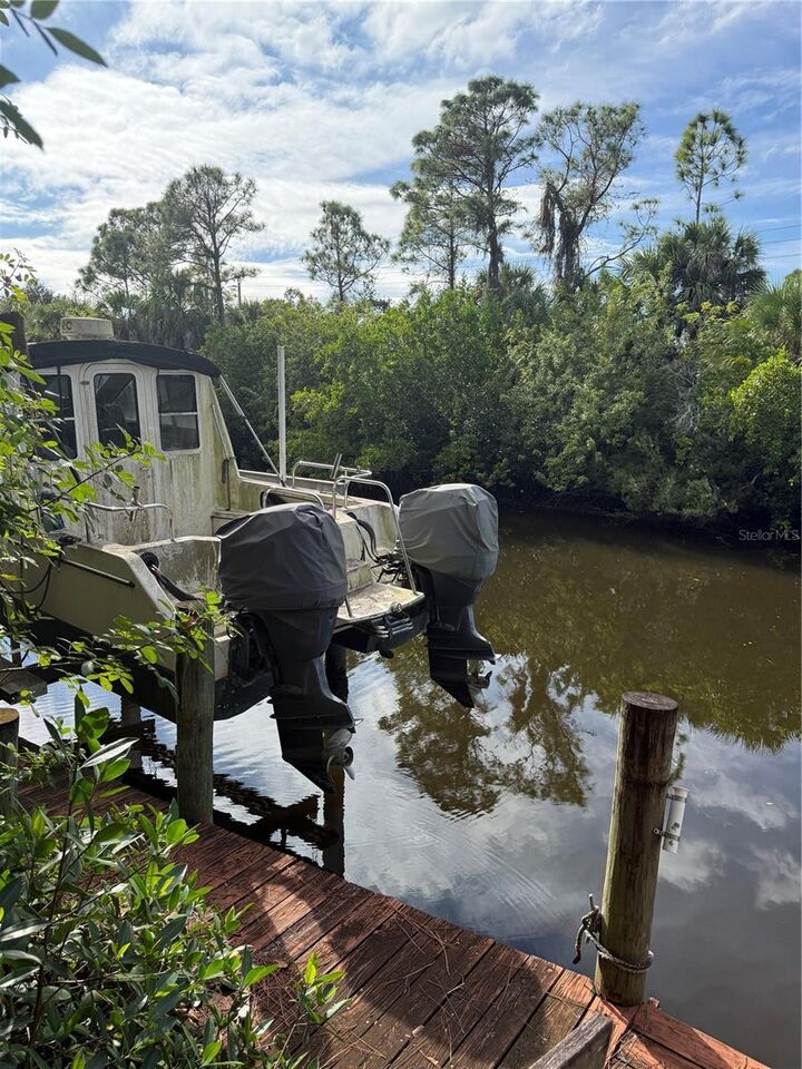 Property Photo: 2159 Bendway Drive FL 33948