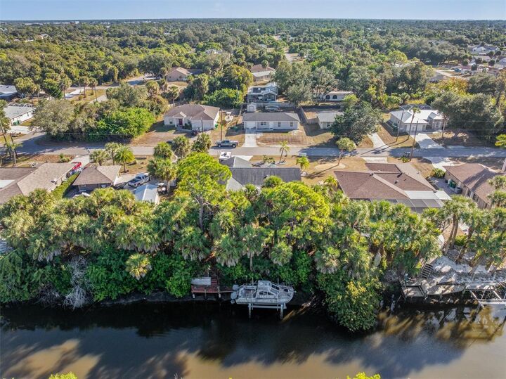 Property Photo:  2159 Bendway Drive  FL 33948 