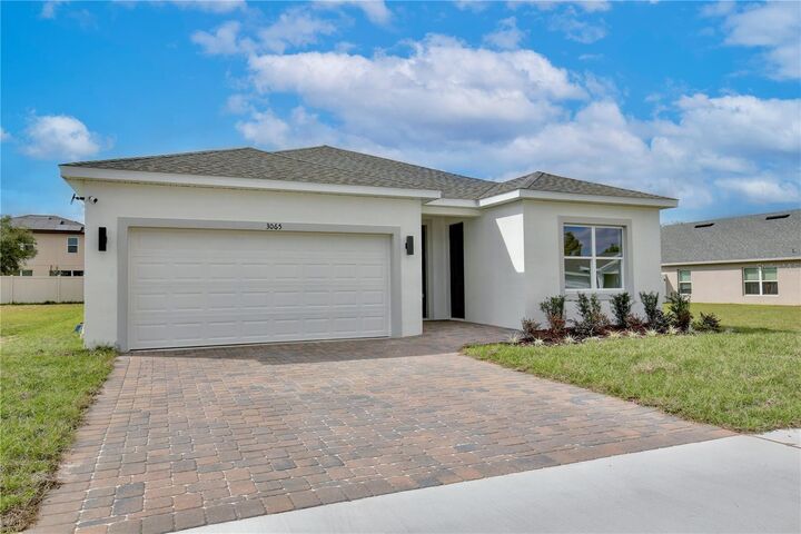 Property Photo: 2044 Sloans Outlook Drive FL 34736