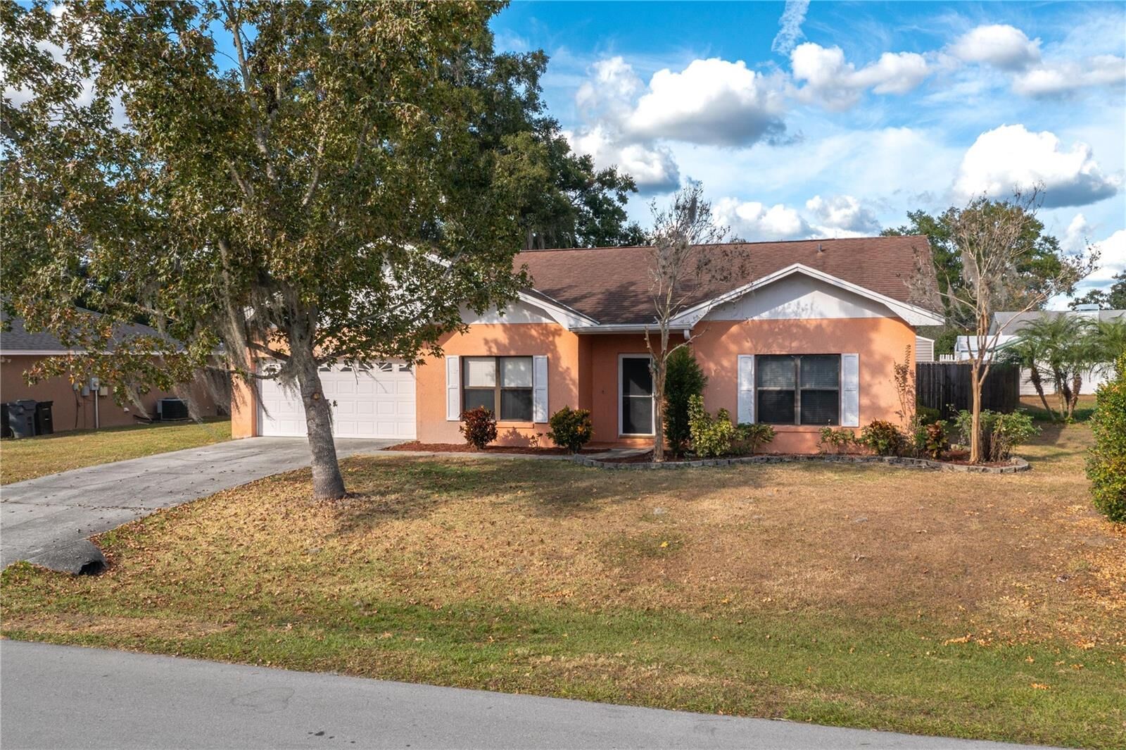 Property Photo:  8526 Cherry Hill Drive  FL 33810 