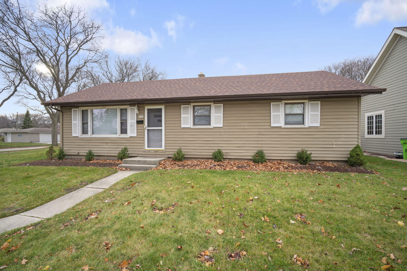 Property Photo:  5943 S 18th St  WI 53221 