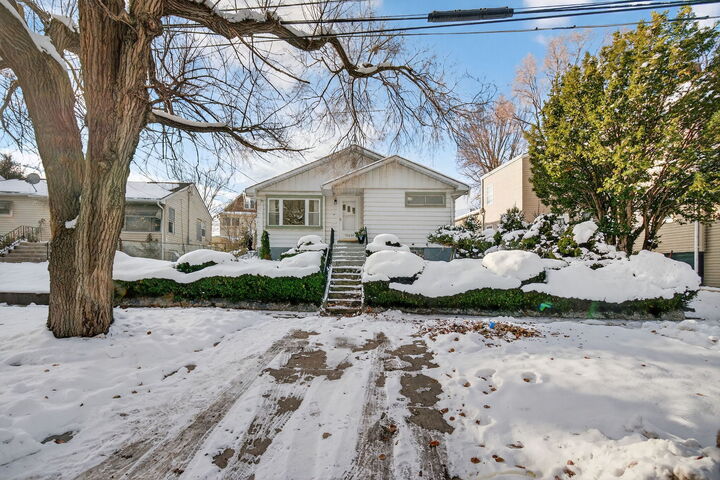 Property Photo:  12620 Irving Avenue  IL 60406 