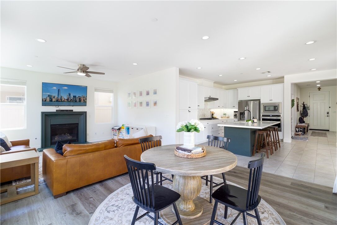 Property Photo: 4129 Adishian Way CA 92883