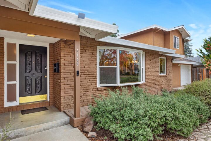 Property Photo: 6449 Holstein Way CA 95831