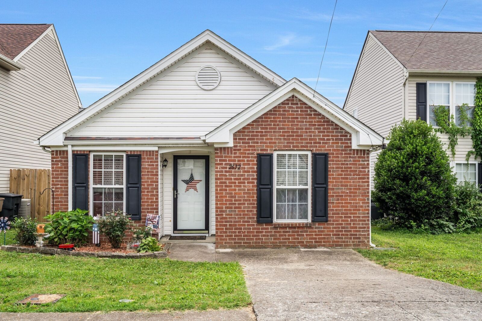 Property Photo:  2632 River Meade Way  TN 37214 