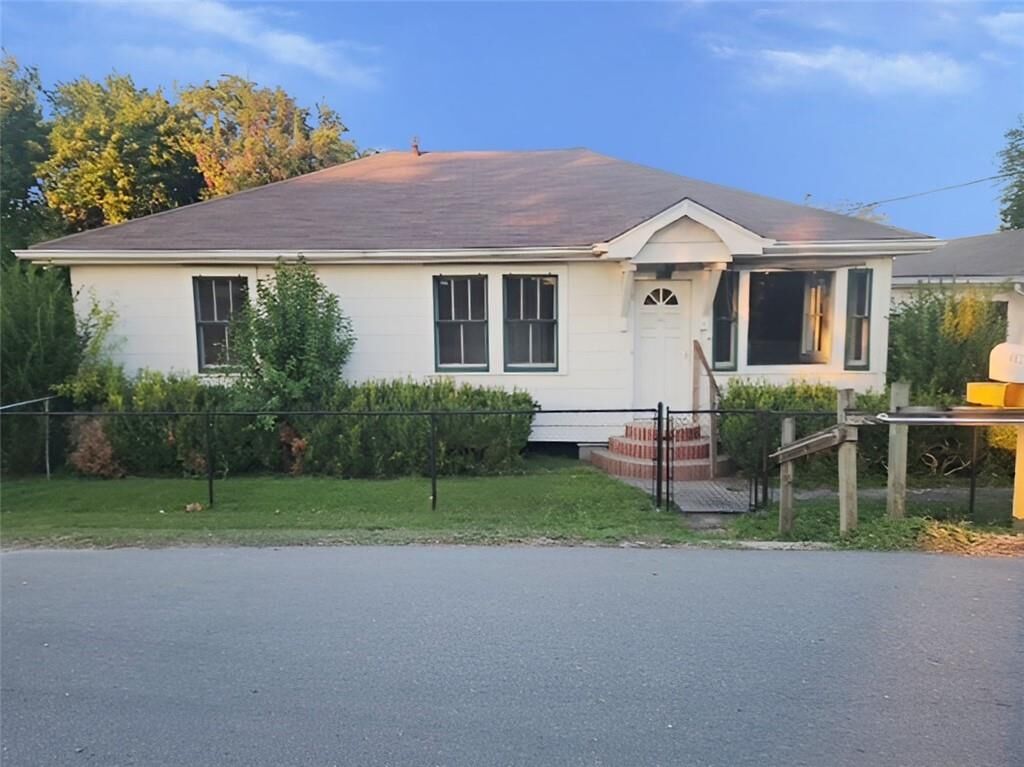 Property Photo: 4021 Highway 1 LA 70394