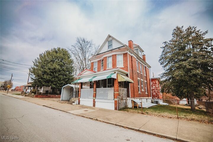 Property Photo: 529 6th Street WV 26101