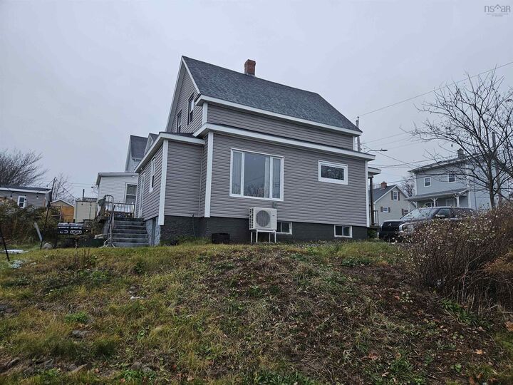 Property Photo:  53 East Street  NS B1N 1S7 