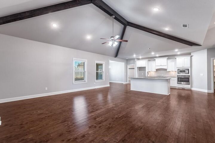 Property Photo: 4400 SW Alfalfa Avenue AR 72713