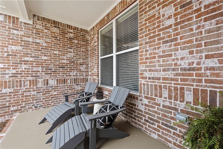 Property Photo:  4816 N Marshall Avenue  AR 72764 