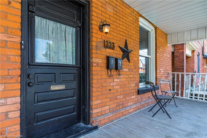 Photo de la propriété: 223 Homewood Avenue 1 ON L8P 2M7