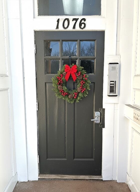 Property Photo: 1076 Washington Street 3 MA 02062