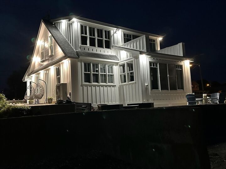 Property Photo:  395 Park Avenue  RI 02871 