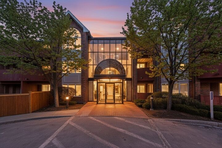 Property Photo:  100 Rosemary Way 324  MA 02494 