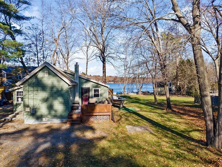 264 Pleasant Street  Canton MA 02021 photo