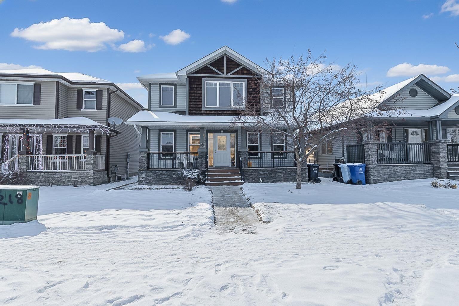 Property Photo: 207 Loutit Road AB T9K 0L6