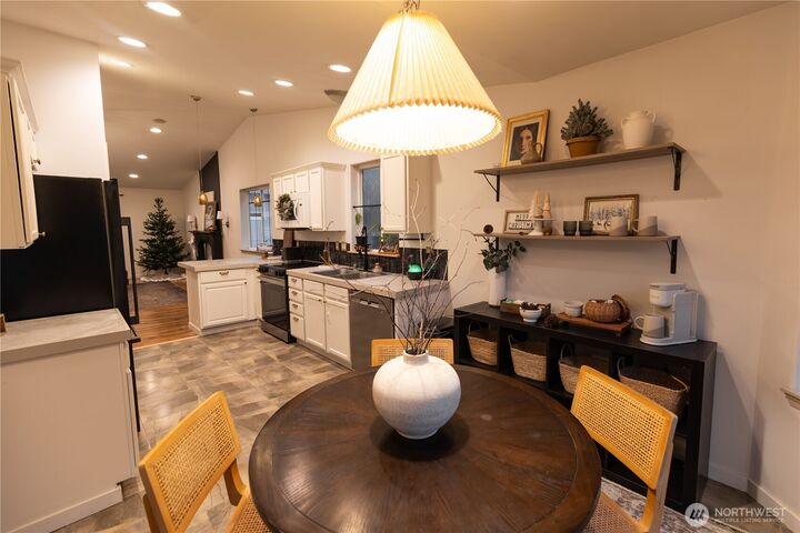 Property Photo:  1524 E 200th Street Ct  WA 98387 