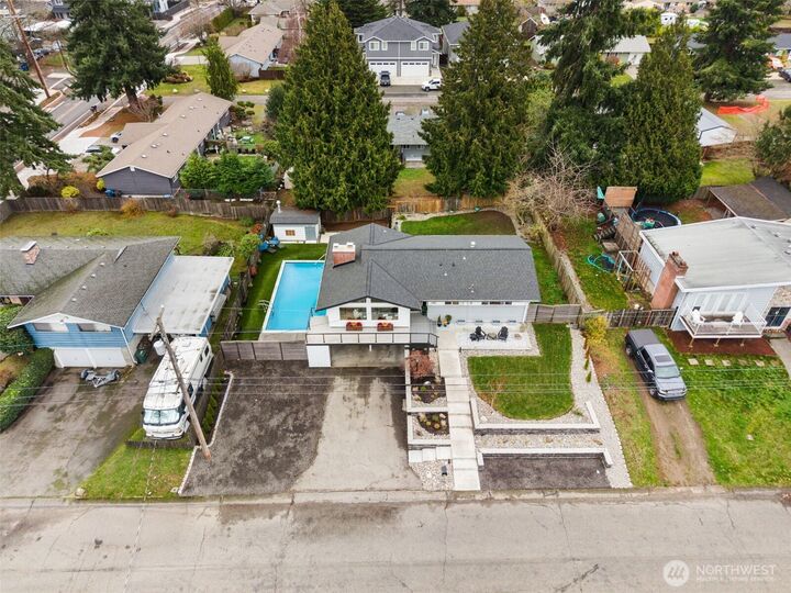 Property Photo:  3509  Locust Avenue W  WA 98466 