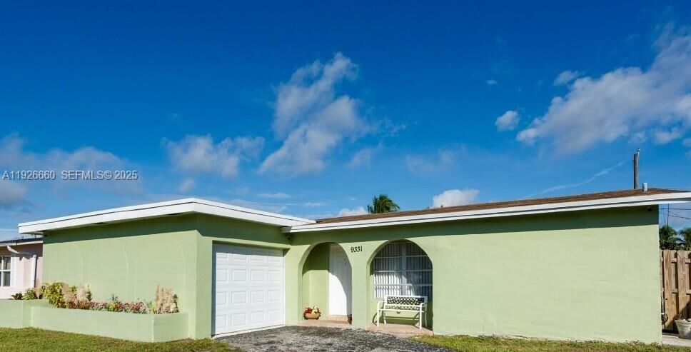 Property Photo: 9331 NW 24th Pl FL 33322