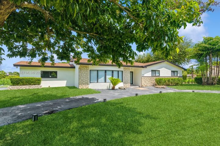 Property Photo: 7001 SW 126th St FL 33156