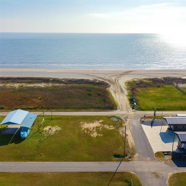Property Photo: 503 Buccaneer Blvd Boulevard LA 70631