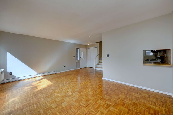Property Photo: 65 West Walk 65 CT 06516