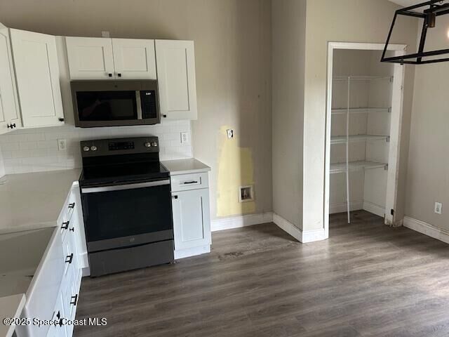 Property Photo:  2999 Hackensack Avenue SE  FL 32909 