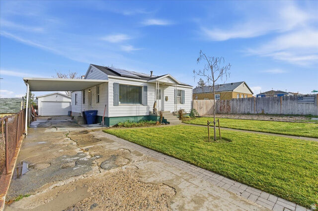 Property Photo: 3231 S Katherine Dr UT 84044