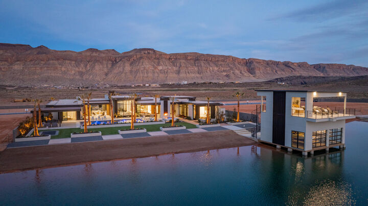 4242 S Wake St  Hurricane UT 84737 photo