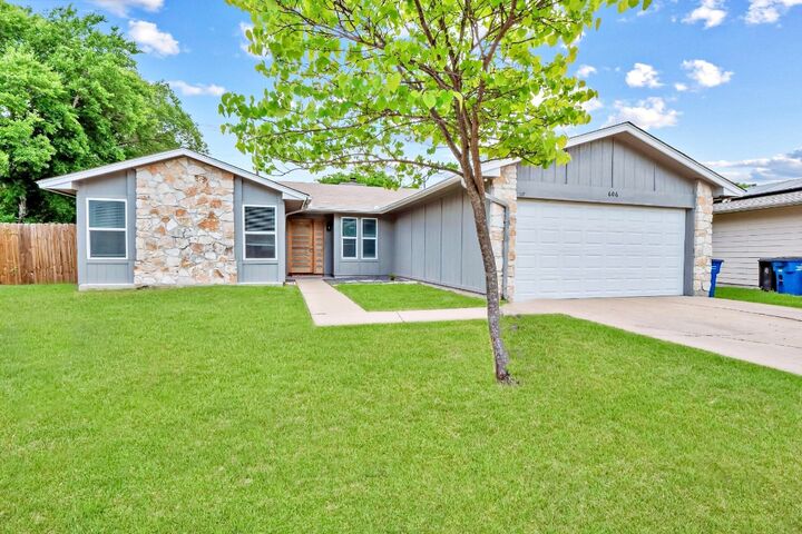 Property Photo:  606 Elderberry Cove  TX 78745 