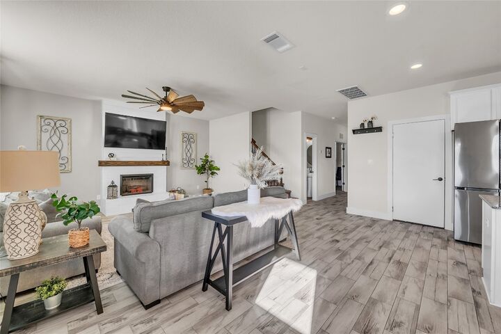 Property Photo: 624 Saturnia Drive TX 78628