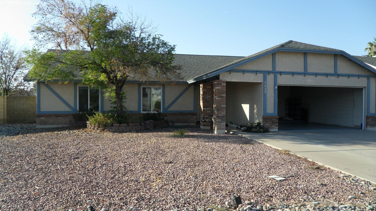 Property Photo:  7839 W Mescal Street  AZ 85345 