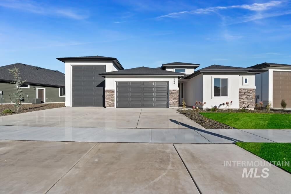 Property Photo:  758 W Buroak Dr  ID 83646 