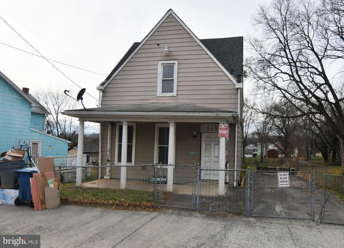 Property Photo: 526 N High Street WV 25404